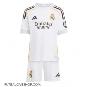 Dres Real Madrid Kylian Mbappe #10 Domáci pre deti 2025-26 Krátky Rukáv (+ trenírky)